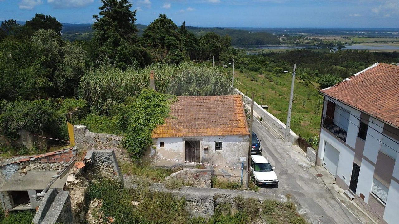 Moradia T3 para Venda em Abrunheira, Verride e Vila Nova da Barca Foto 1