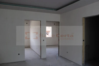 Apartamento T2 para Venda em Azambuja