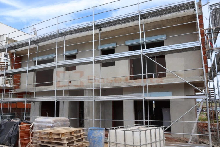 Apartamento T2 para Venda em Azambuja Foto 4