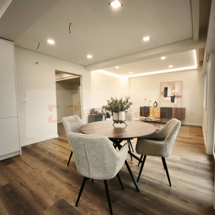 Apartamento T3 para Venda em Benfica Foto 4
