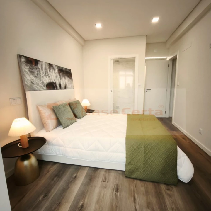 Apartamento T3 para Venda em Benfica Foto 22