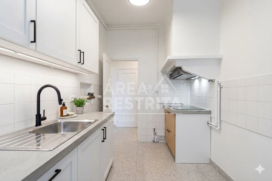 Apartamento T2 para Venda em Almada, Cova da Piedade, Pragal e Cacilhas Foto 13