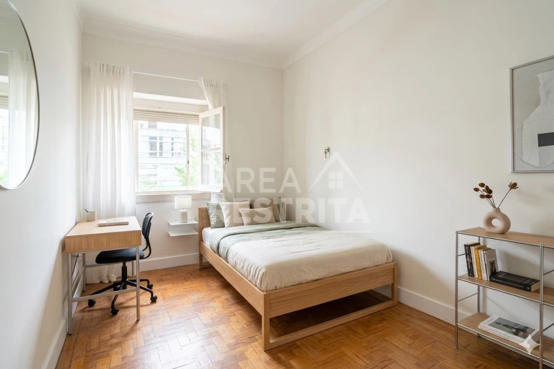 Apartamento T2 para Venda em Almada, Cova da Piedade, Pragal e Cacilhas Foto 21