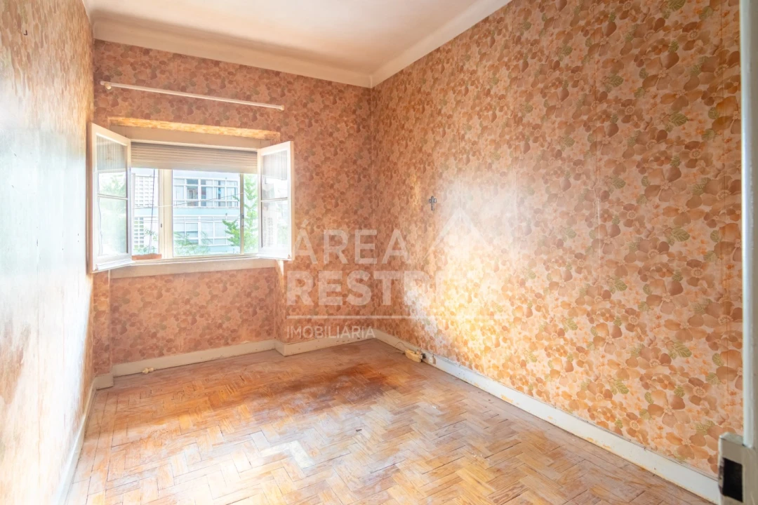 Apartamento T2 para Venda em Almada, Cova da Piedade, Pragal e Cacilhas Foto 22