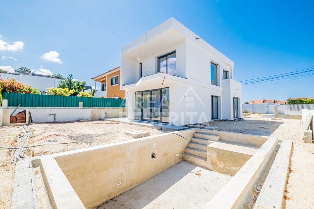 Moradia T4 para Venda em Charneca de Caparica e Sobreda Foto 5