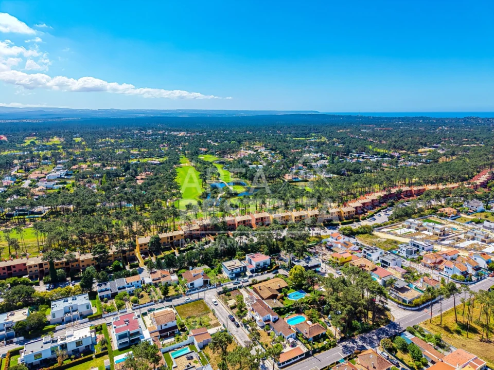 Moradia T4 para Venda em Charneca de Caparica e Sobreda Foto 41
