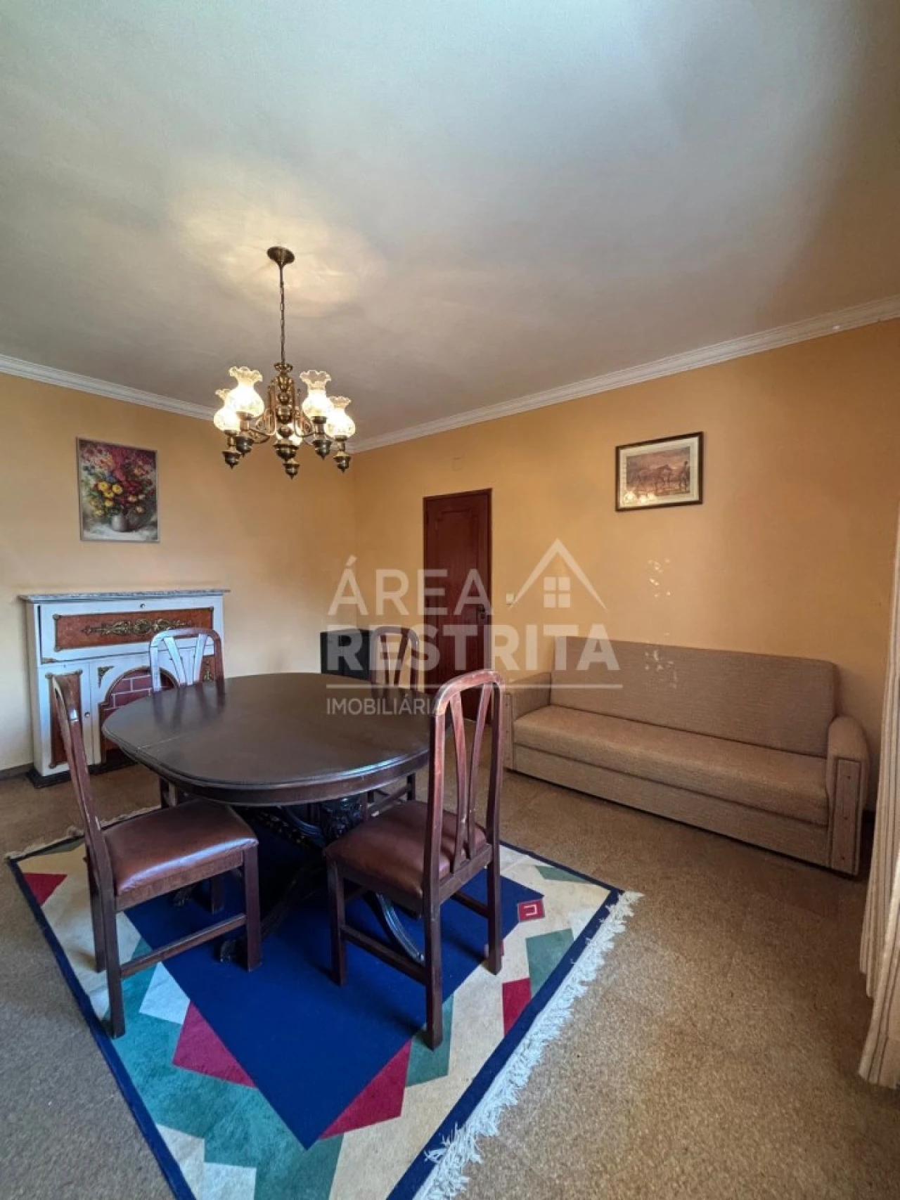 Moradia T4 para Venda em Charneca de Caparica e Sobreda Foto 13