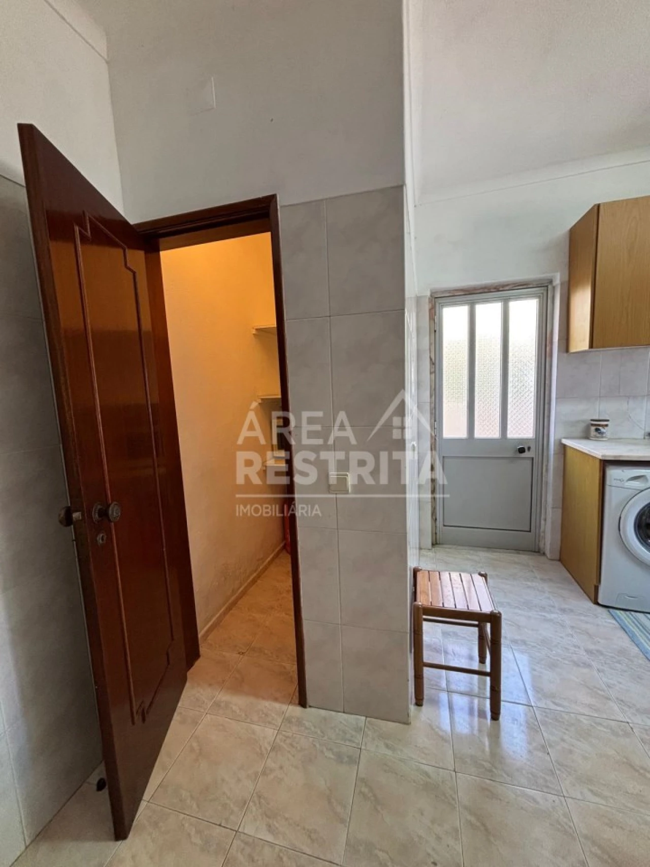 Moradia T4 para Venda em Charneca de Caparica e Sobreda Foto 23