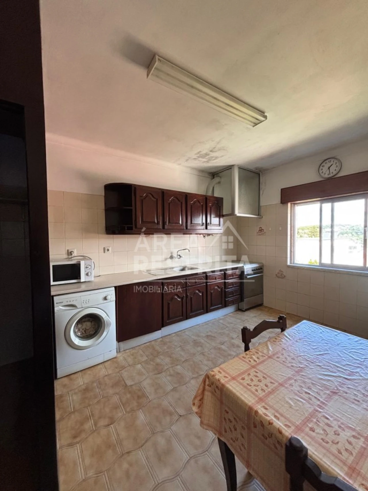 Moradia T4 para Venda em Charneca de Caparica e Sobreda Foto 32