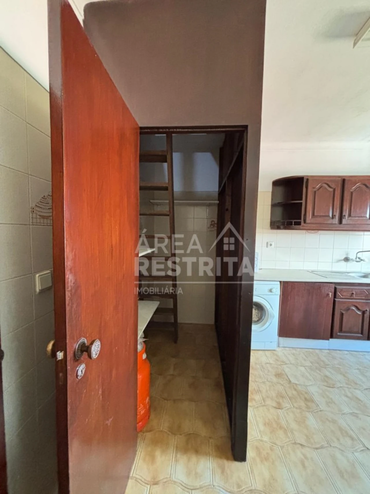 Moradia T4 para Venda em Charneca de Caparica e Sobreda Foto 35