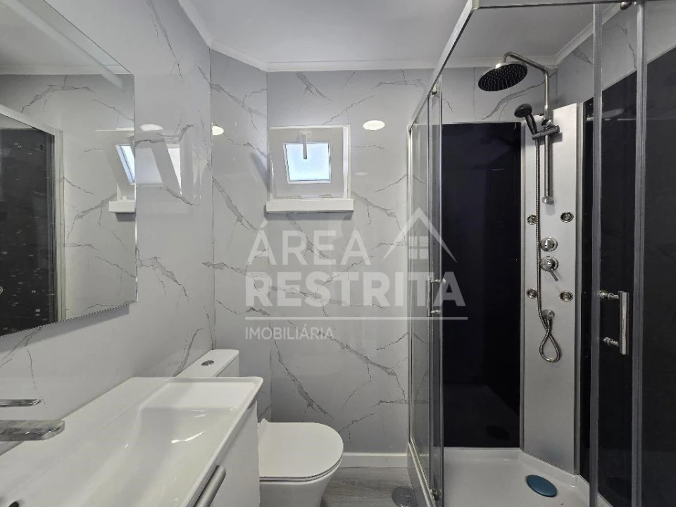 Apartamento T3 para Venda em Laranjeiro e Feijó Foto 15