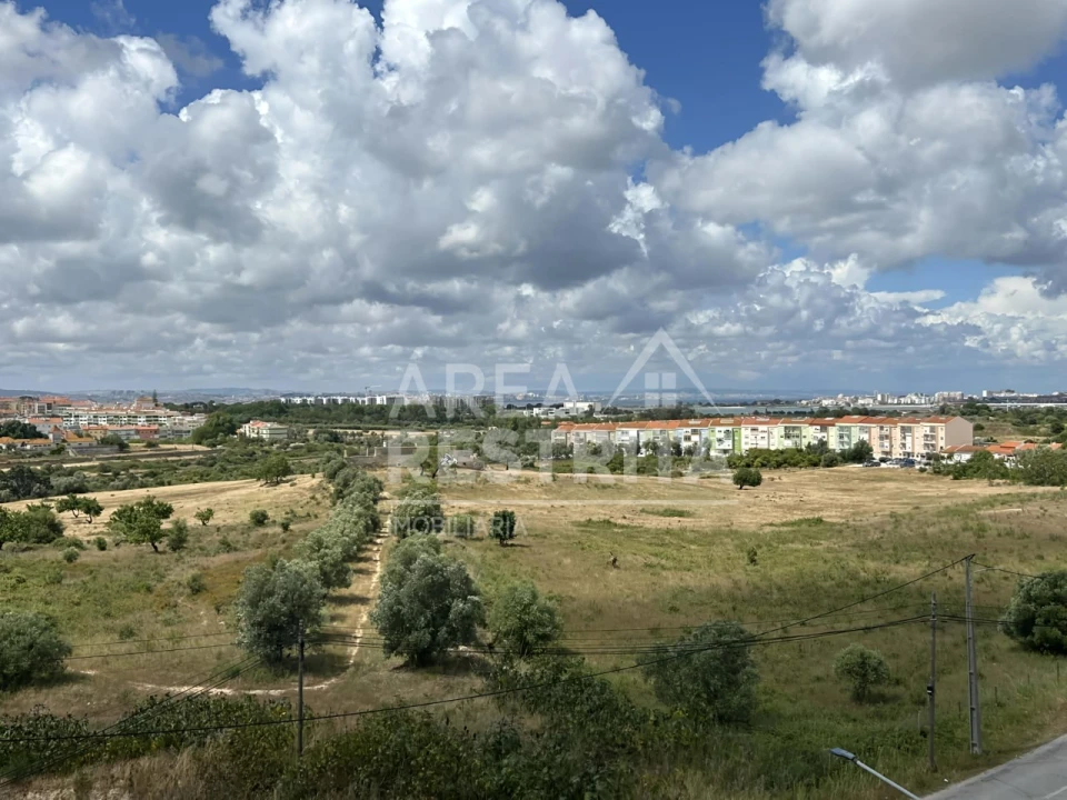 Apartamento T3 para Venda em Seixal, Arrentela e Aldeia de Paio Pires Foto 22