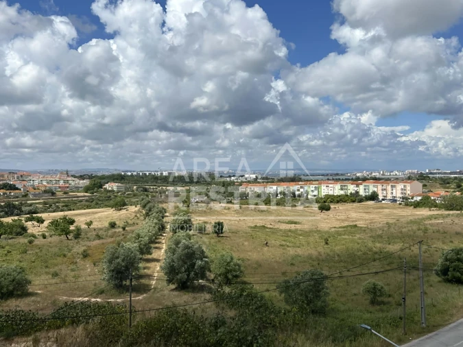 Apartamento T3 para Venda em Seixal, Arrentela e Aldeia de Paio Pires Foto 22
