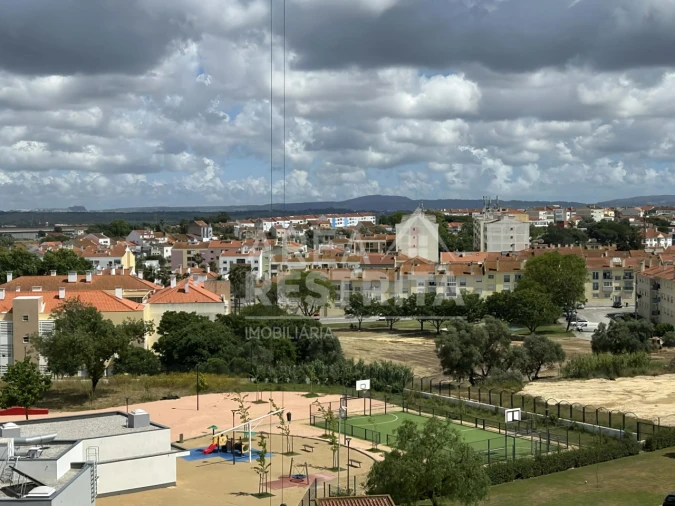 Apartamento T2 para Venda em Seixal, Arrentela e Aldeia de Paio Pires Foto 17