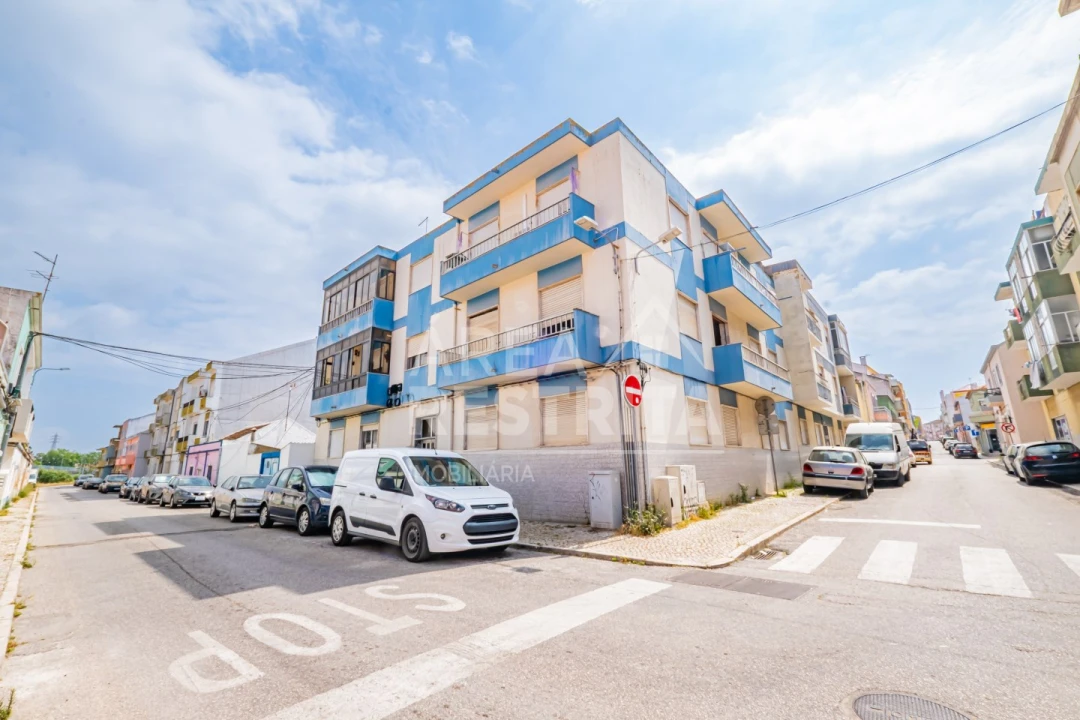 Apartamento T2 para Venda em Baixa da Banheira e Vale da Amoreira Foto 20