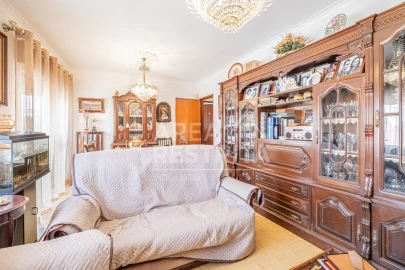 Apartamento T2 para Venda em Baixa da Banheira e Vale da Amoreira
