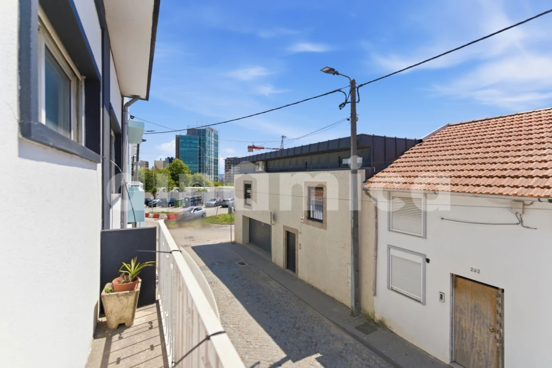 Moradia T3 para Venda em Santa Marinha e São Pedro da Afurada Foto 3