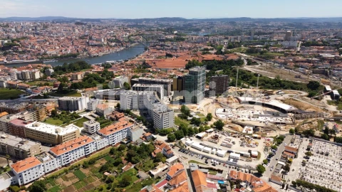 Moradia T3 para Venda em Santa Marinha e São Pedro da Afurada