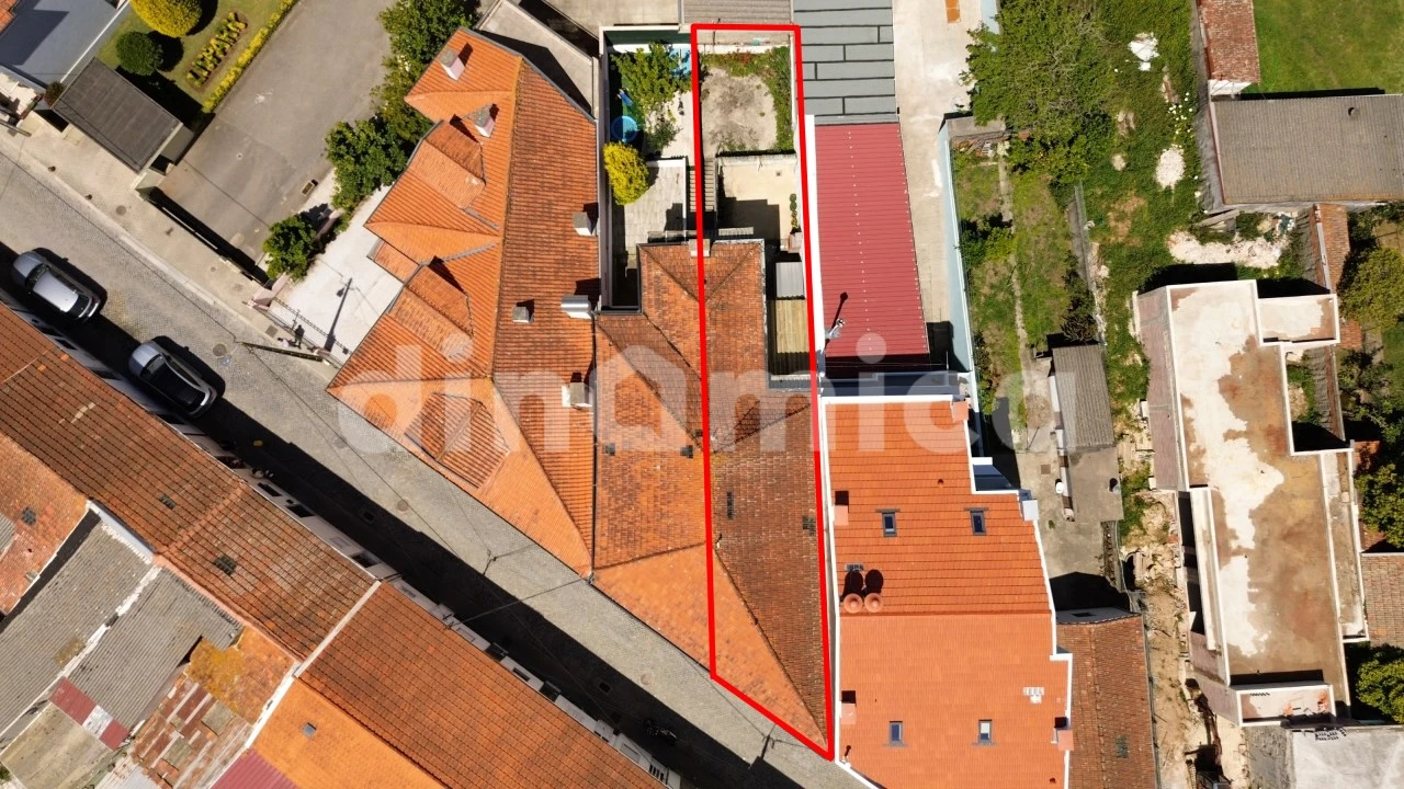 Moradia T2 para Venda em Santa Marinha e São Pedro da Afurada Foto 3