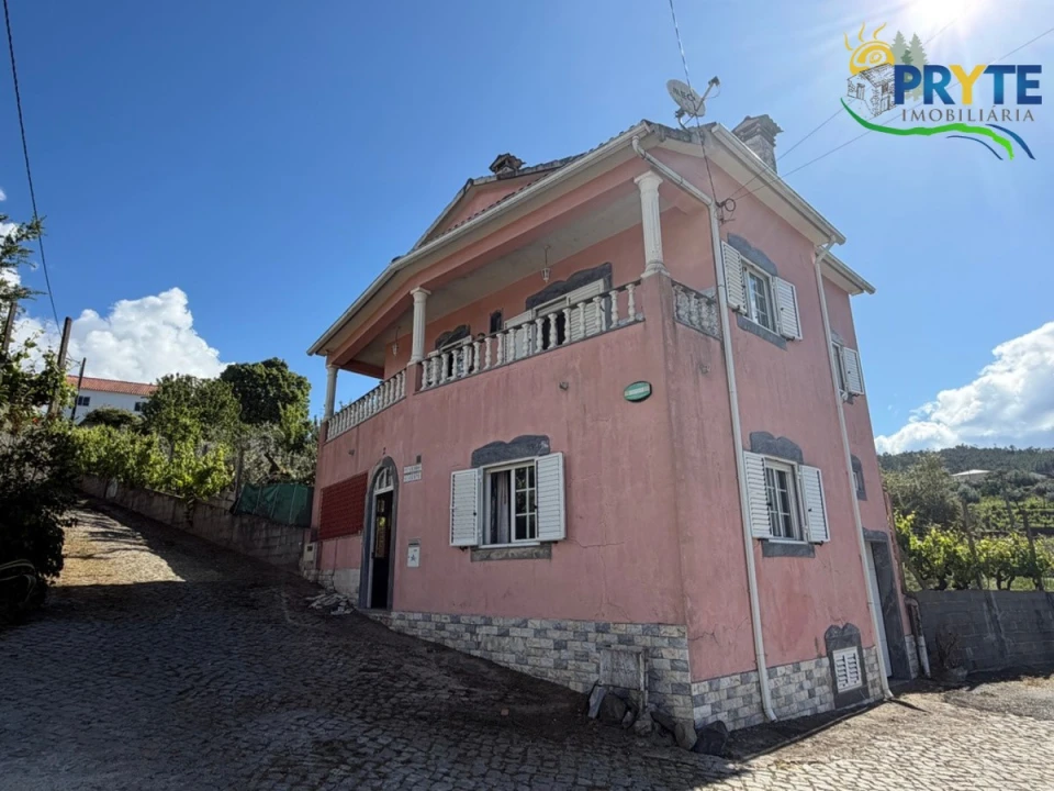 Moradia T2 para Venda em Troviscal Foto 4