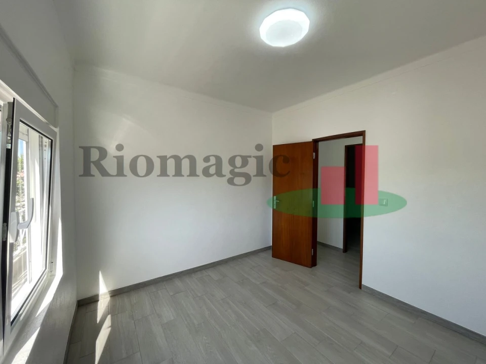 Moradia T2 para Venda em Rio Maior Foto 14