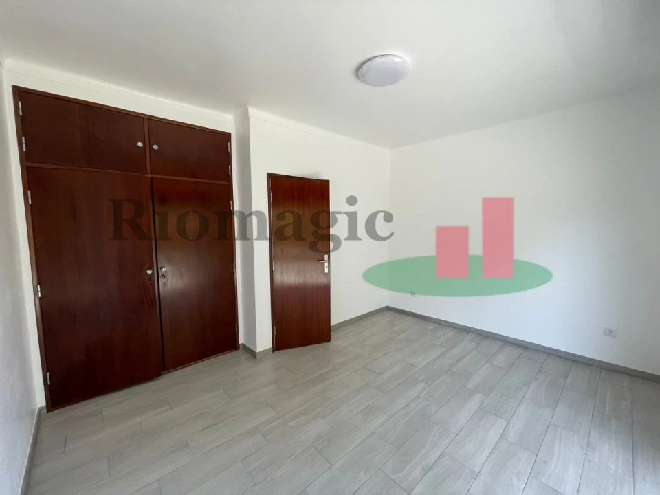 Moradia T2 para Venda em Rio Maior Foto 17