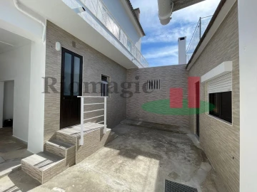 Moradia T2 para Venda em Rio Maior