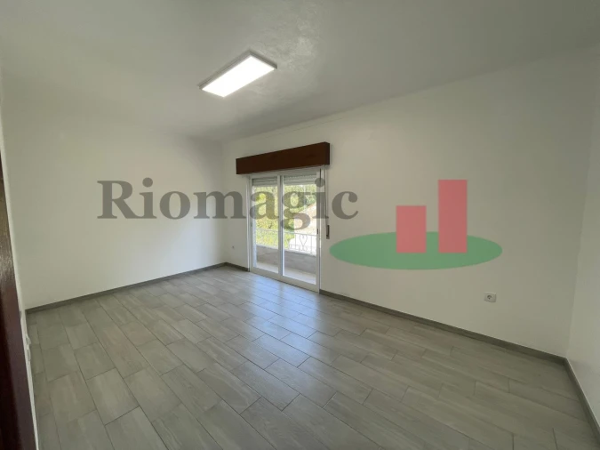 Moradia T2 para Venda em Rio Maior Foto 6