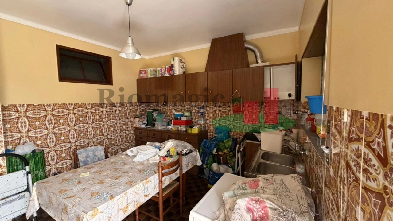 Moradia T6 para Venda em Alcanena e Vila Moreira Foto 3