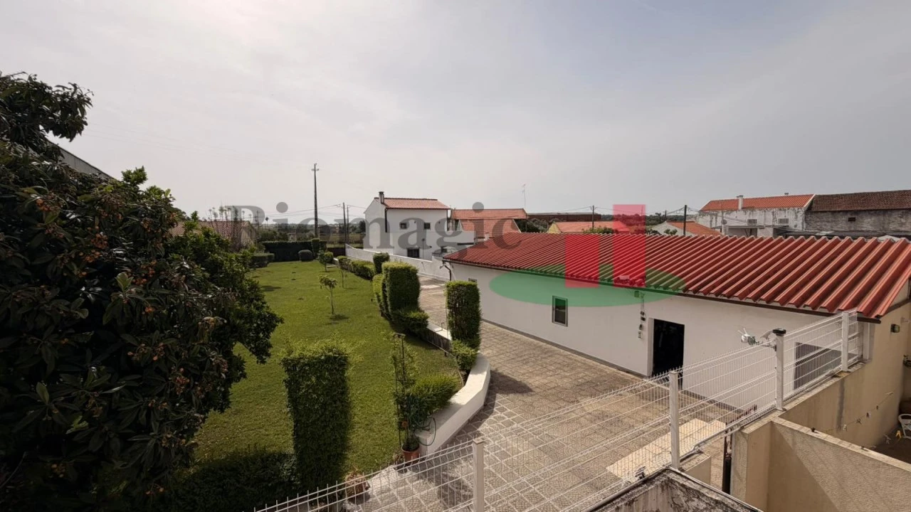 Moradia T6 para Venda em Alcanena e Vila Moreira Foto 25