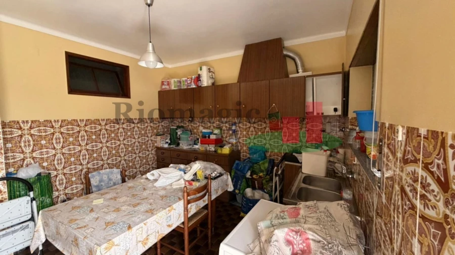 Moradia T6 para Venda em Alcanena e Vila Moreira Foto 3