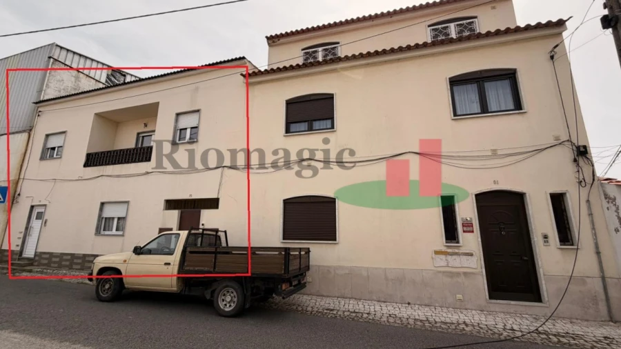 Moradia T6 para Venda em Alcanena e Vila Moreira