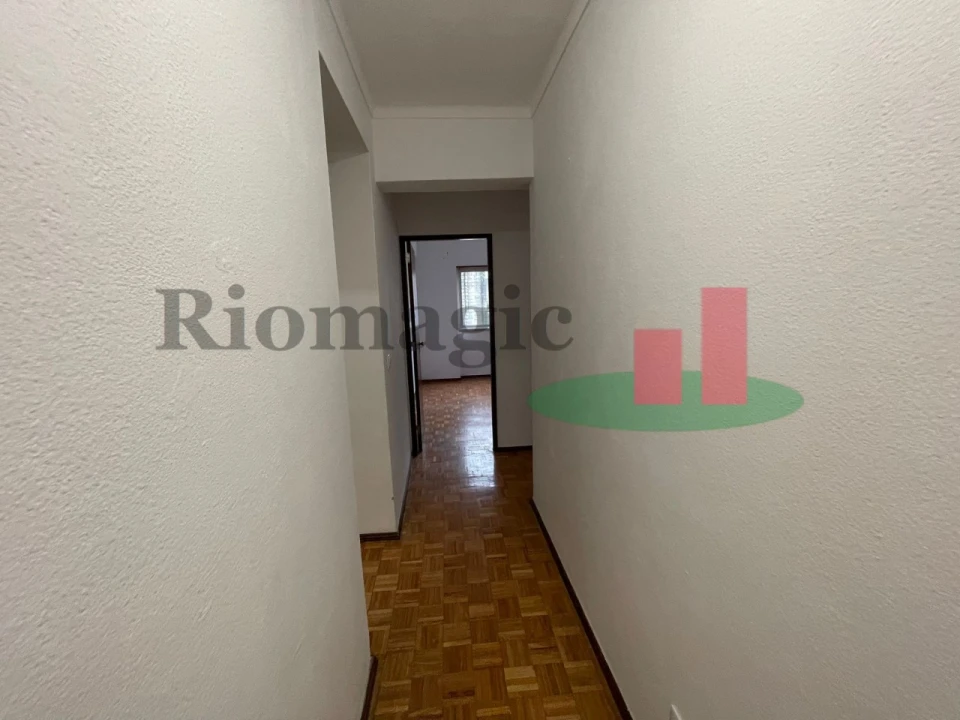 Apartamento T3 para Venda em Rio Maior Foto 8