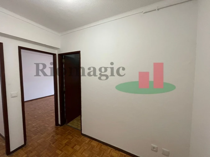 Apartamento T3 para Venda em Rio Maior Foto 16
