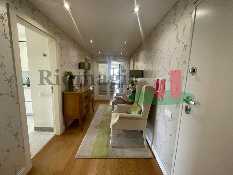 Apartamento T3 para Arrendamento em Benfica Foto 28