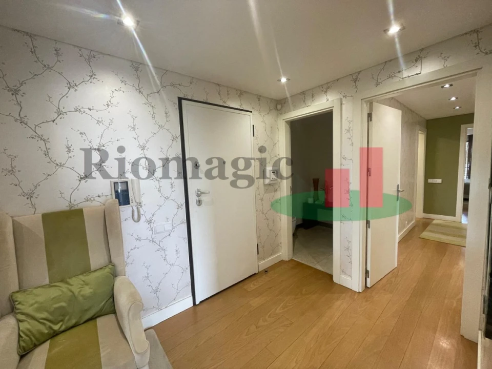 Apartamento T3 para Arrendamento em Benfica Foto 12