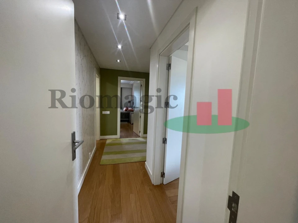 Apartamento T3 para Arrendamento em Benfica Foto 26