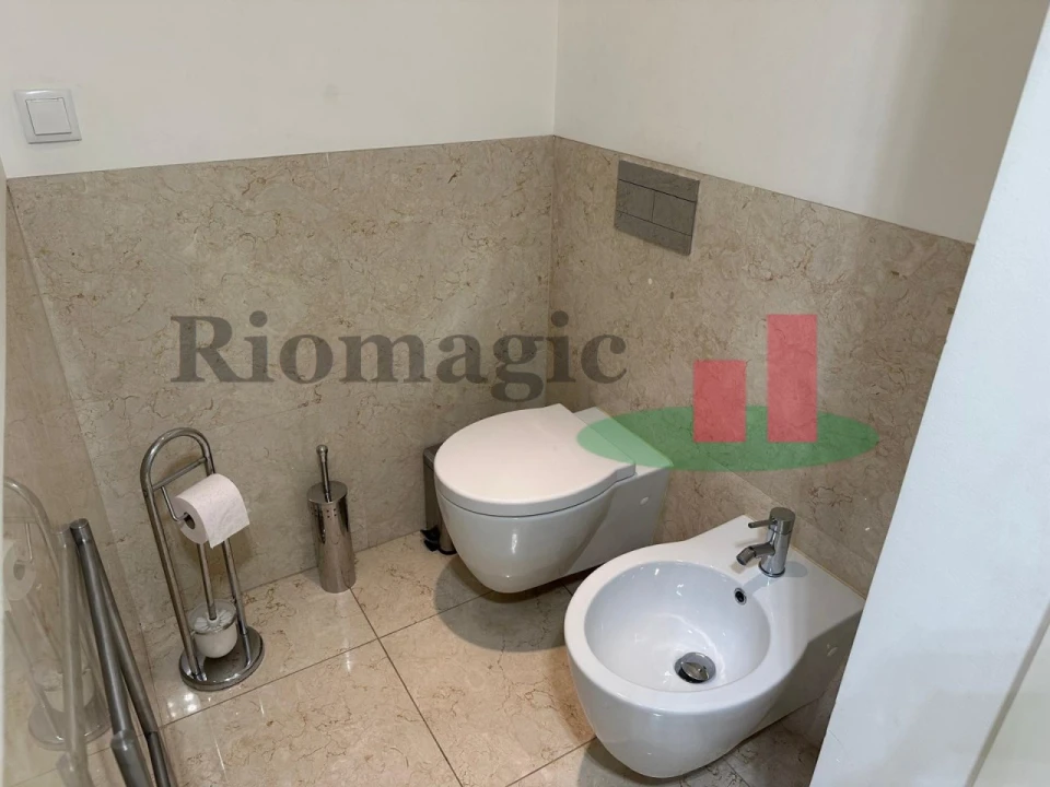 Apartamento T3 para Arrendamento em Benfica Foto 30