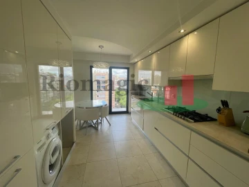 Apartamento T3 para Arrendamento em Benfica