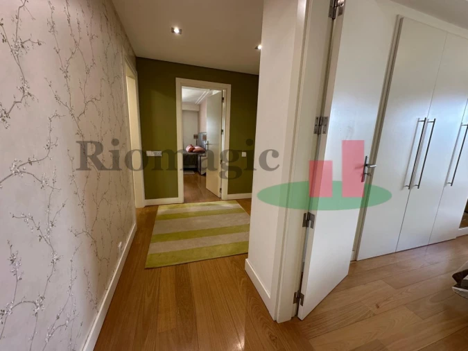 Apartamento T3 para Arrendamento em Benfica Foto 32