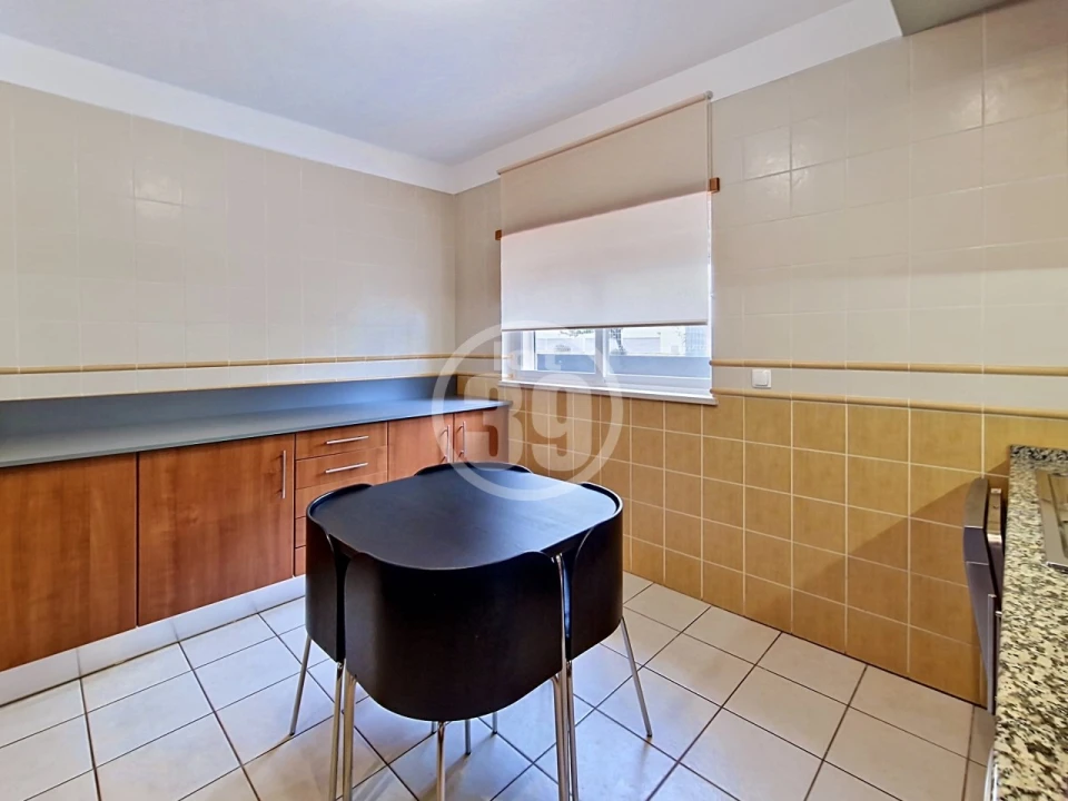 Apartamento T1 para Venda em Albufeira e Olhos de Água Foto 19