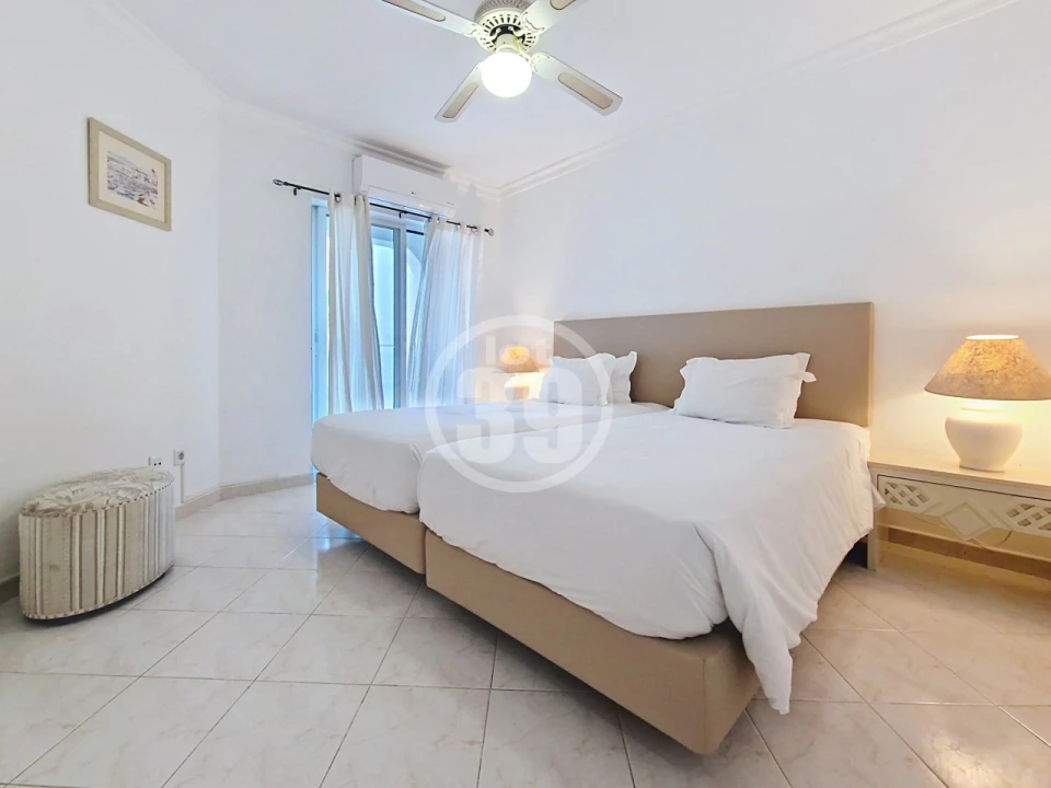 Apartamento T2 para Venda em Albufeira e Olhos de Água Foto 13