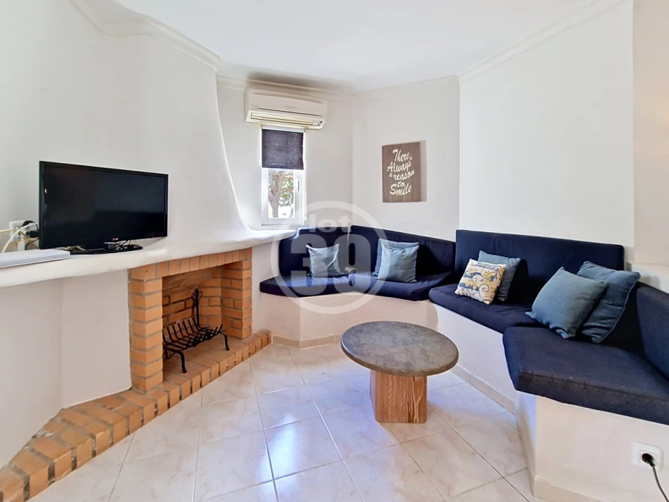 Apartamento T2 para Venda em Albufeira e Olhos de Água Foto 1