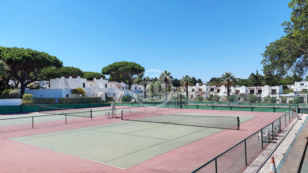 Apartamento T2 para Venda em Albufeira e Olhos de Água Foto 28