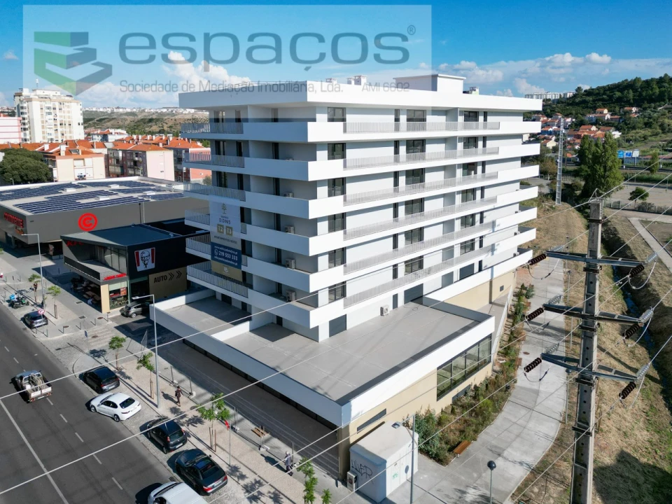 Apartamento T2 para Venda em Odivelas Foto 20