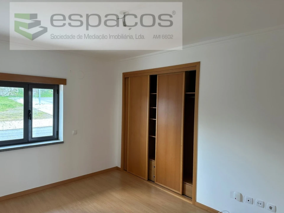 Apartamento T2 para Venda em Castelo Branco Foto 5