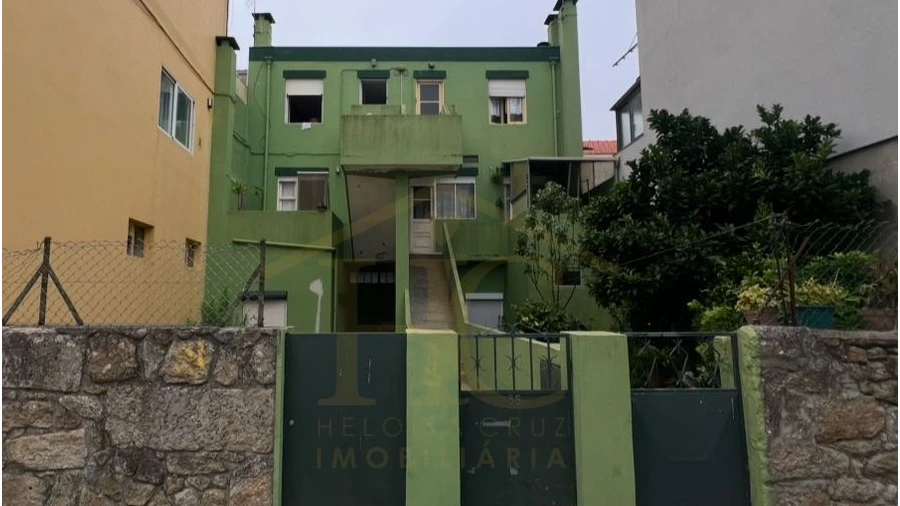 Prédio para Venda em Póvoa de Varzim, Beiriz e Argivai