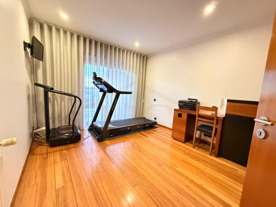 Moradia T4 para Venda em Aguçadoura e Navais Foto 16