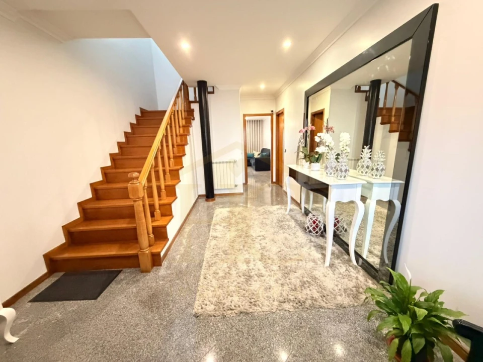 Moradia T4 para Venda em Aguçadoura e Navais Foto 5