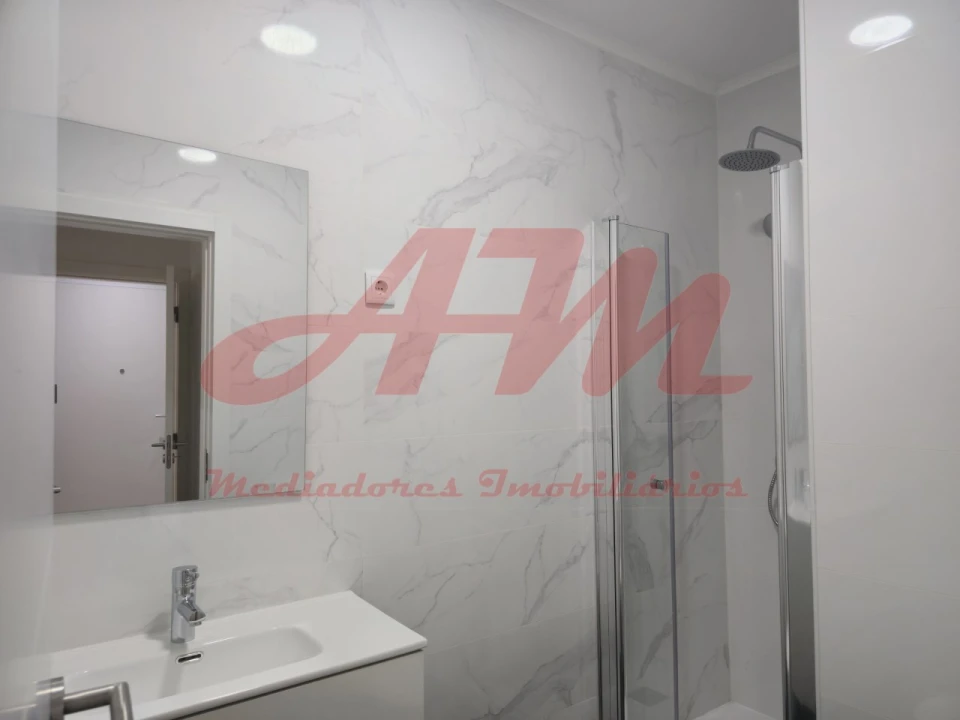 Apartamento T3 para Venda em Falagueira-Venda Nova Foto 15